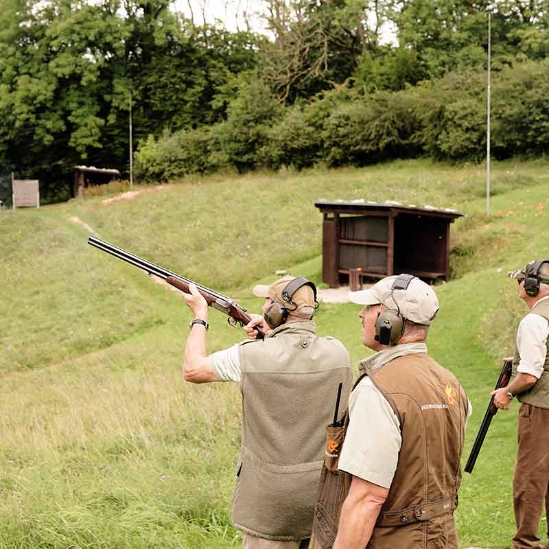 Jagdliches Schießen auf dem Gelände